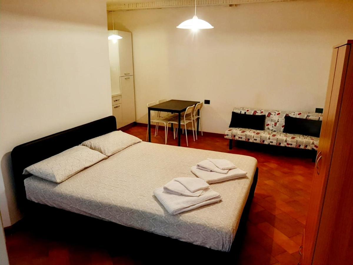 Il Vicolo By Turistica Apartment Domodossola Luaran gambar